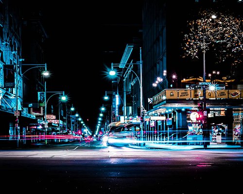 At 4:30 in the morning, the city stops. 
No crowds. No chaos. Just light moving through empty streets.

This is what I keep c...
