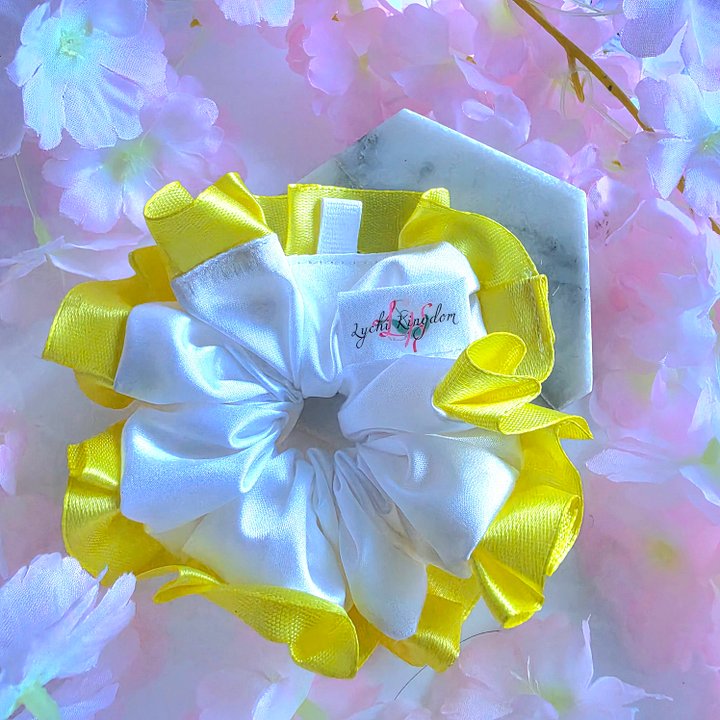 Roselight White Scrunchie product image (1)