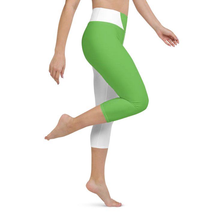Copy of Copy of Fish Flexi Capri Yoga Leggings – 90s Vibes, Ultimate Comfort! product image (1)