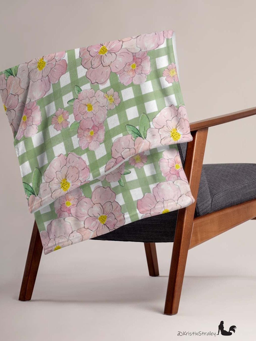Pink Flowers on Green Gingham Fleece Throw Blanket product image (8)