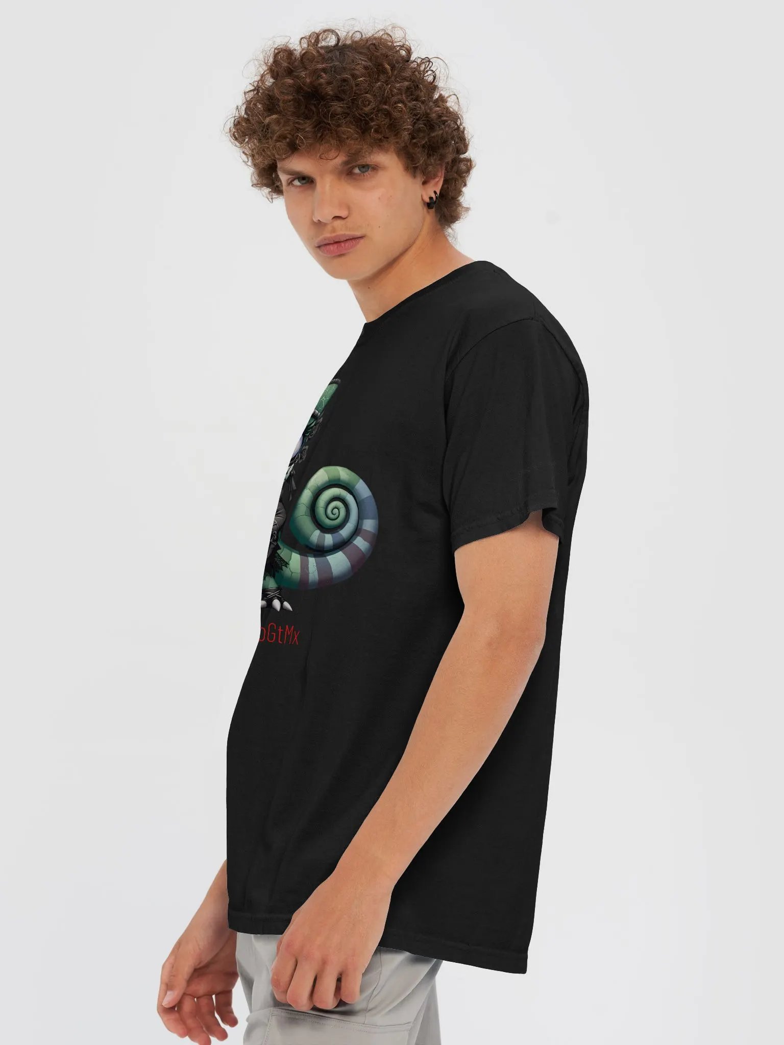 Gothic Chameleon Girl T-Shirt product image (12)