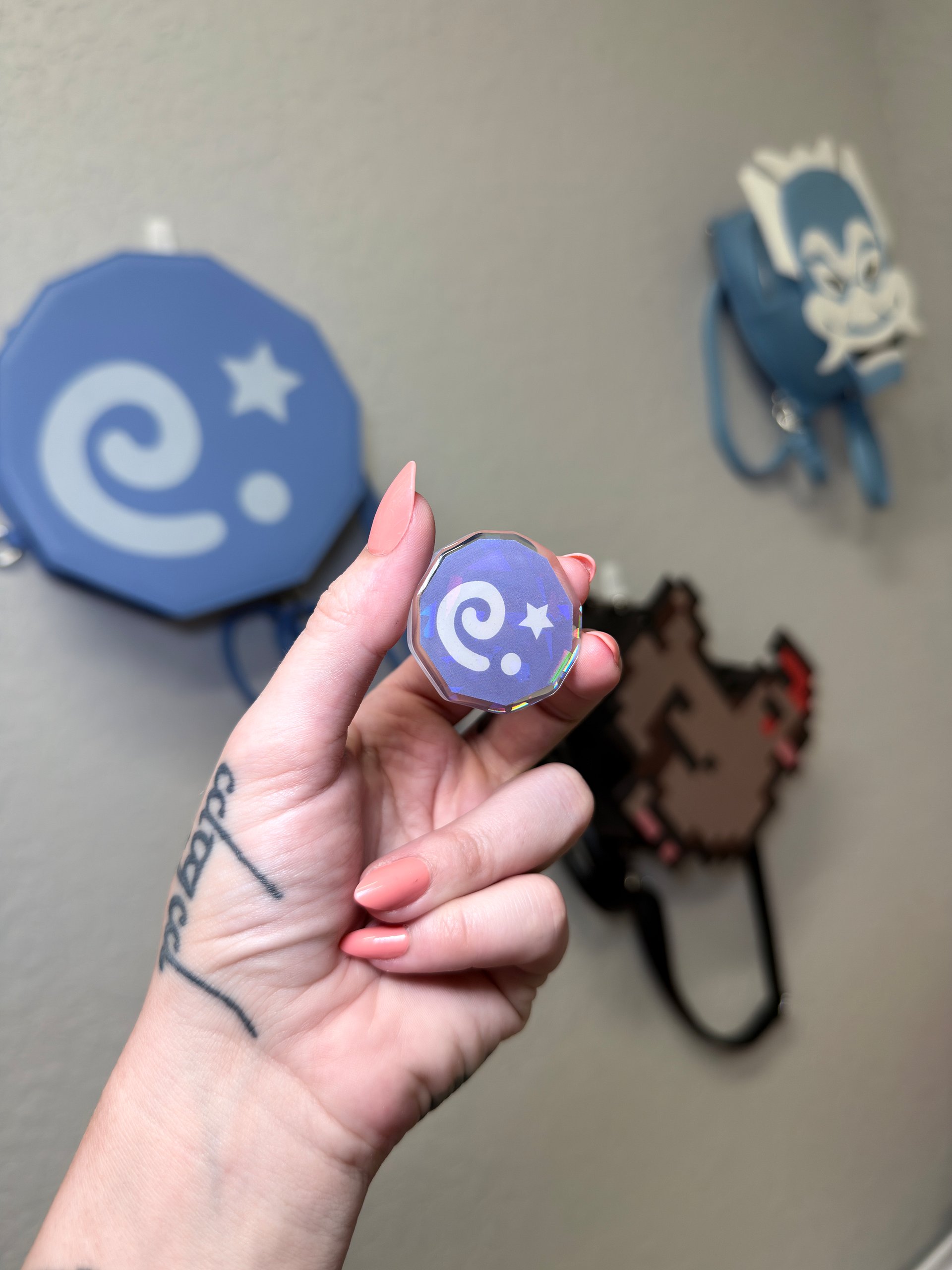 AC Fossil Pin product image (1)