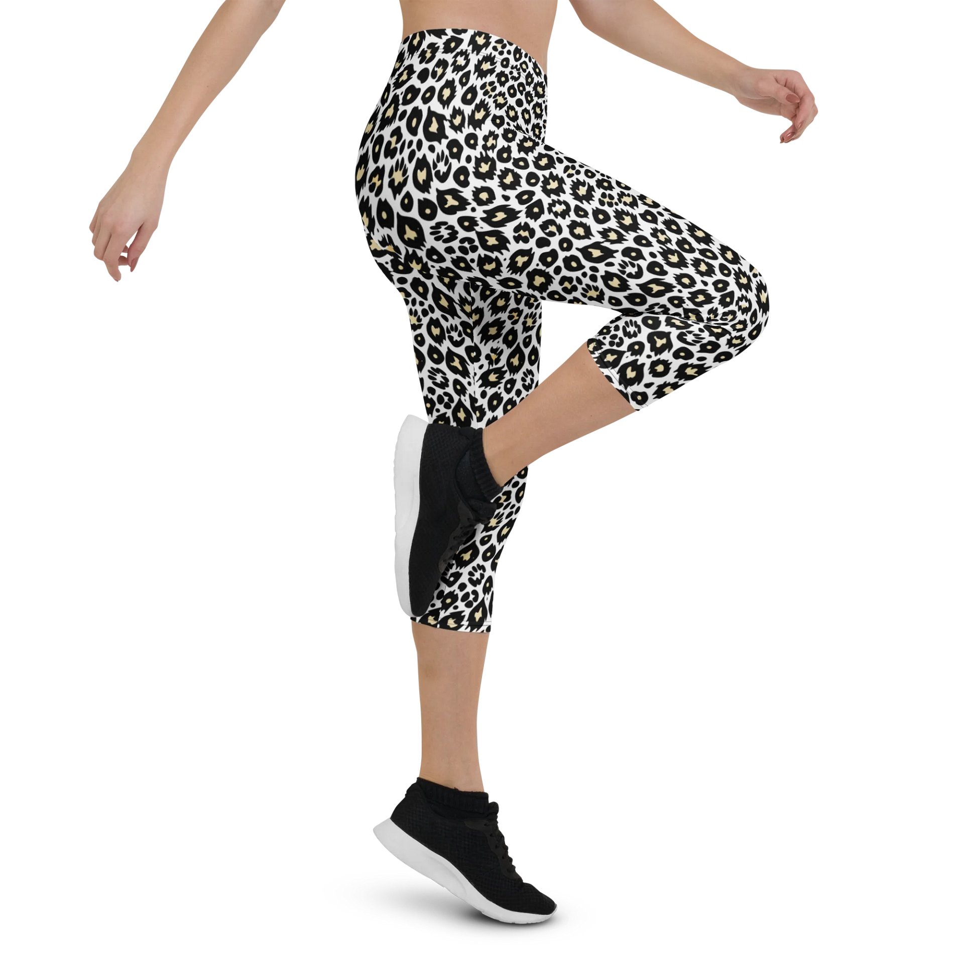 Comfortable Chic Leopard Print Capri Leggings for Daily Wear product image (4)