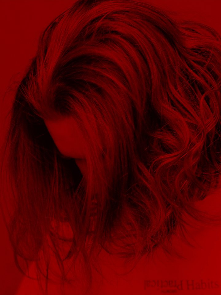 CLOVEL - BLEED product image (1)