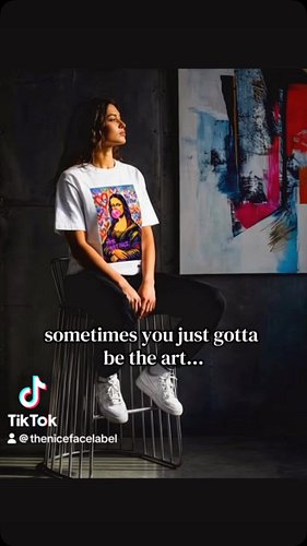 Be the art 💕
#clothingbrand #fashiontok #streetwear #smallbusiness #fashionﬁnds
*AI Model