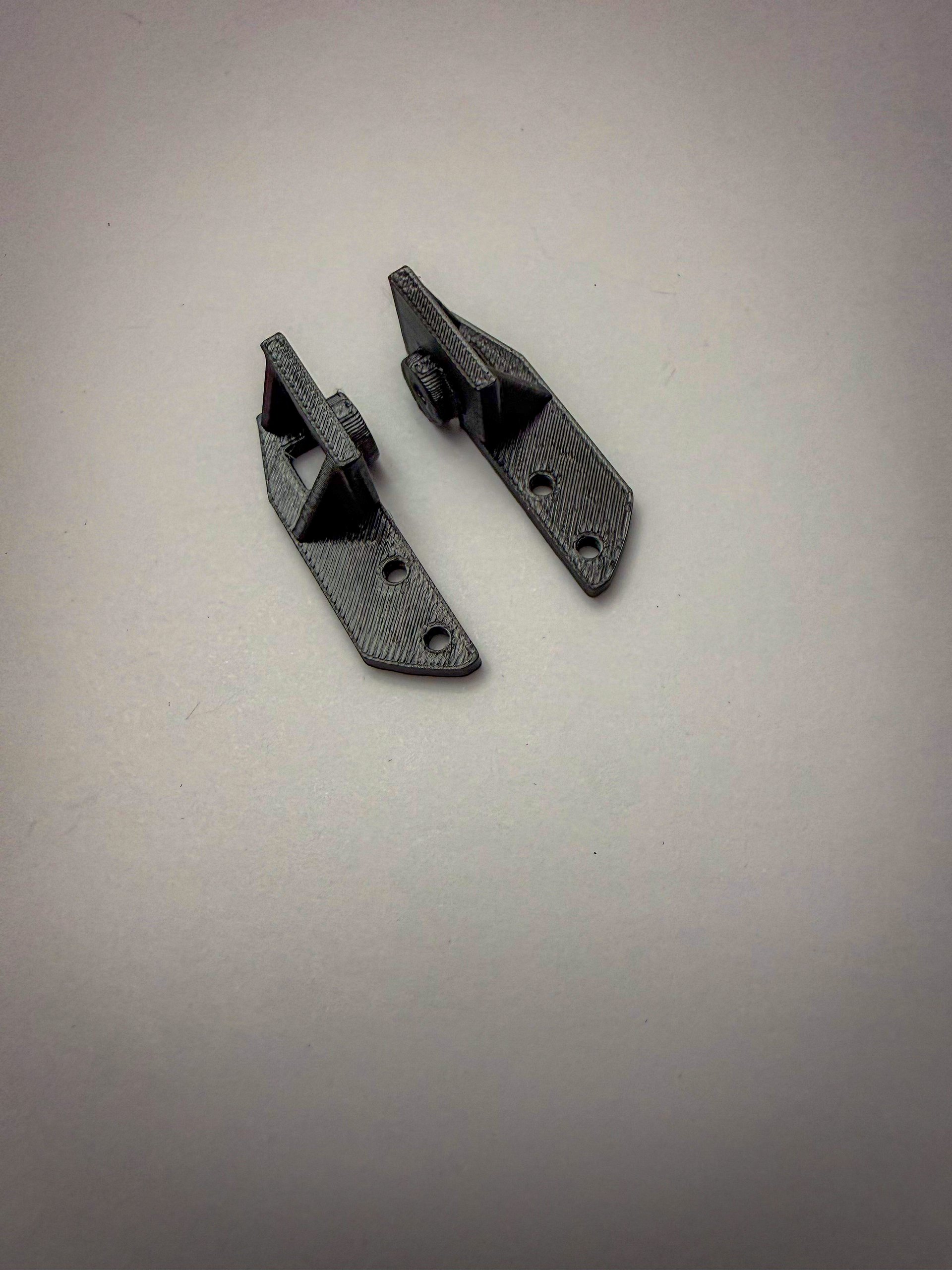 Outcast 8S wing adapter for Halfraction product image (1)