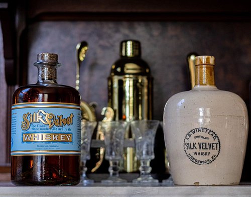 146 years separate these two bottles. The pursuit of great whiskey connects them.

One helped establish the Silk Velvet name....