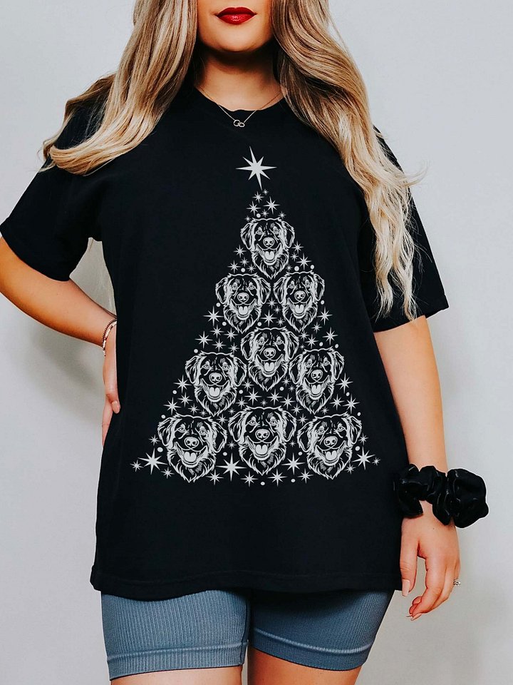 Nova Scotia Duck Tolling Retriever Christmas Tree T-Shirt product image (1)