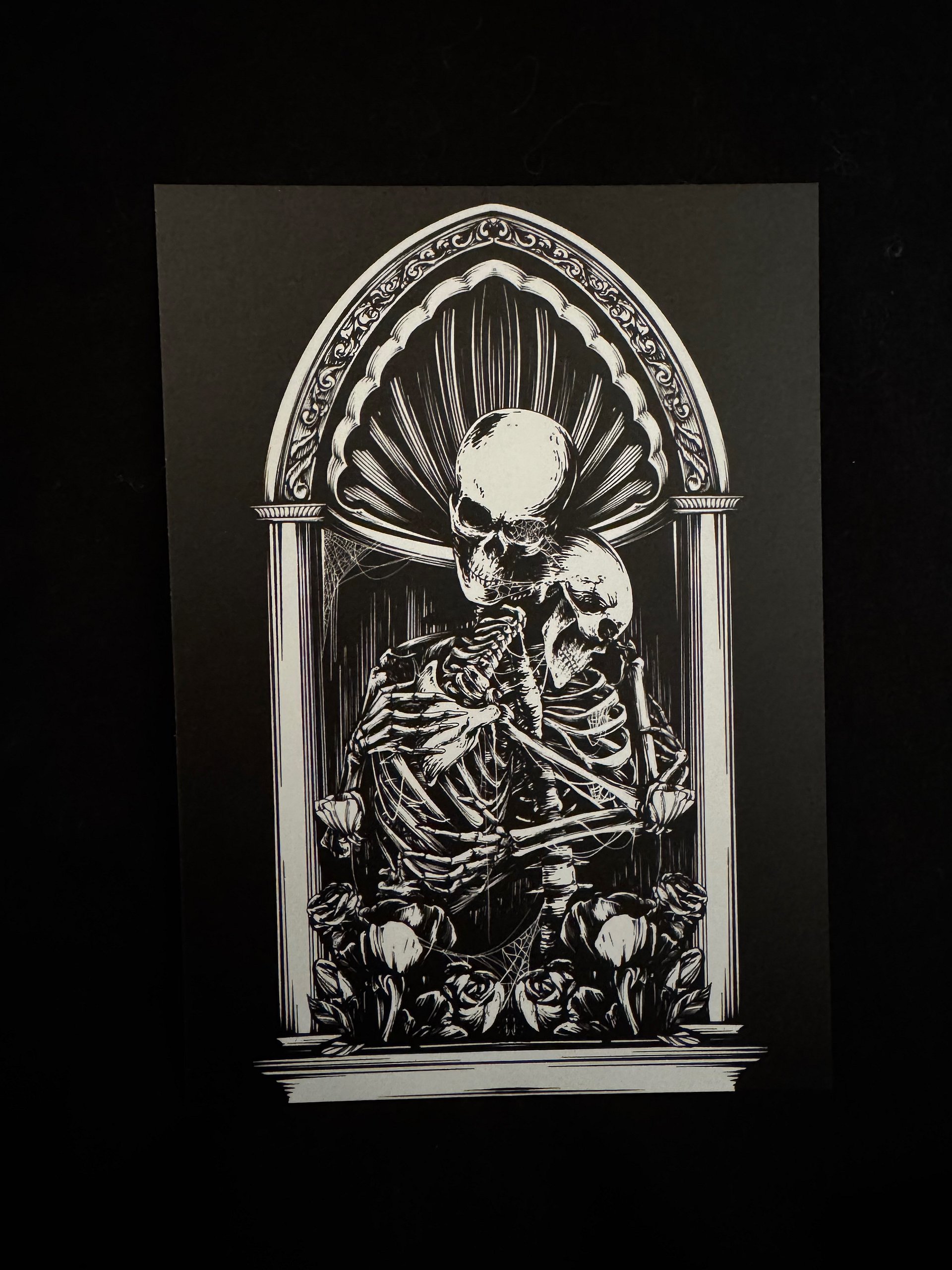 Happy Mail - ‘Lovers’ Postcard product image (2)