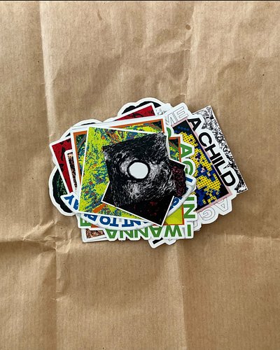 💌17 sticker çeşidi sevenlerini bekliyo💥 pazartesi kargo günü📮

✋kaotik pikselleri, öznelliği ve patlak renkleri sevenler; bu ...