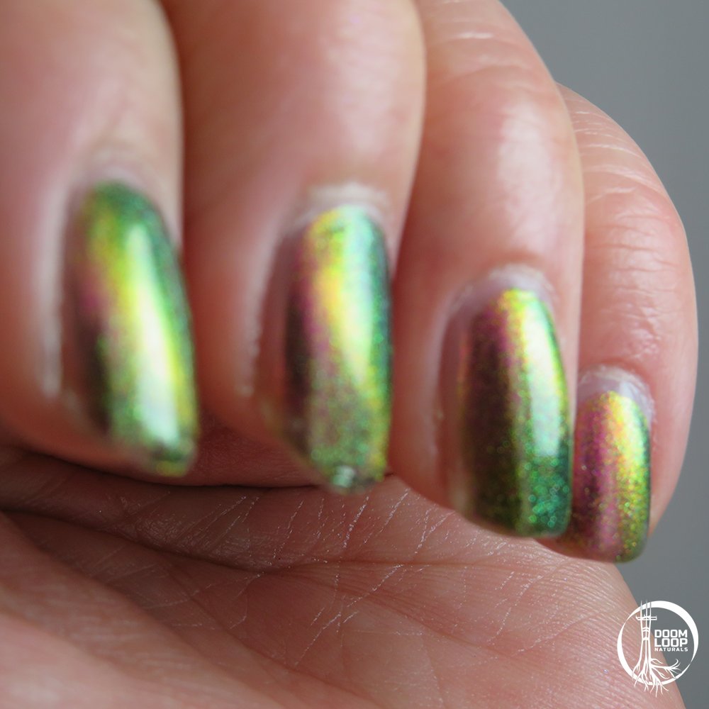 THE CASSANDRA COMPLEX - Pink Gold Green Multichrome Magnetic Nail Polish product image (9)