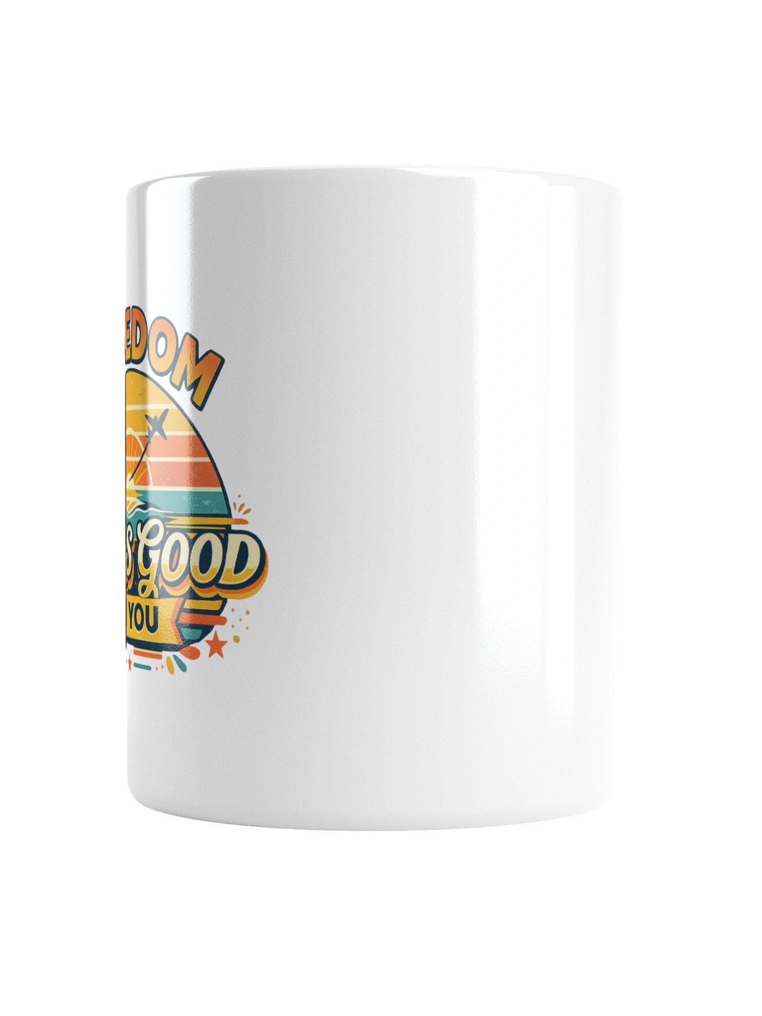 Freedom Looks Good On You Mug – Retro Travel Design product image (2)