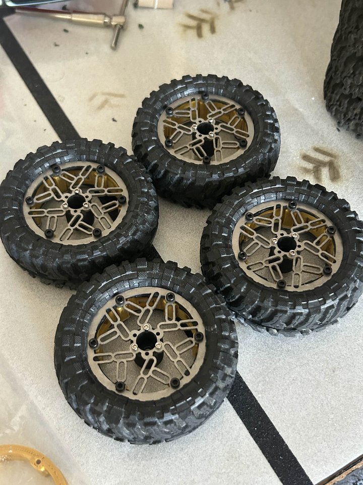 Veng 1.8 Wheels / Tires product image (2)