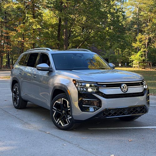 The biggest Volkswagen is entering a new generation for 2027! Say hello to the new 2027 VW Atlas, which is rocking a new desi...