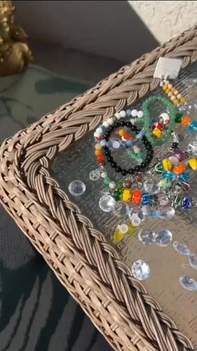 DM 4 oder now b4 these boxes run out!
#sacredbathbox #custombathbox #crystalsmindbodynsoul