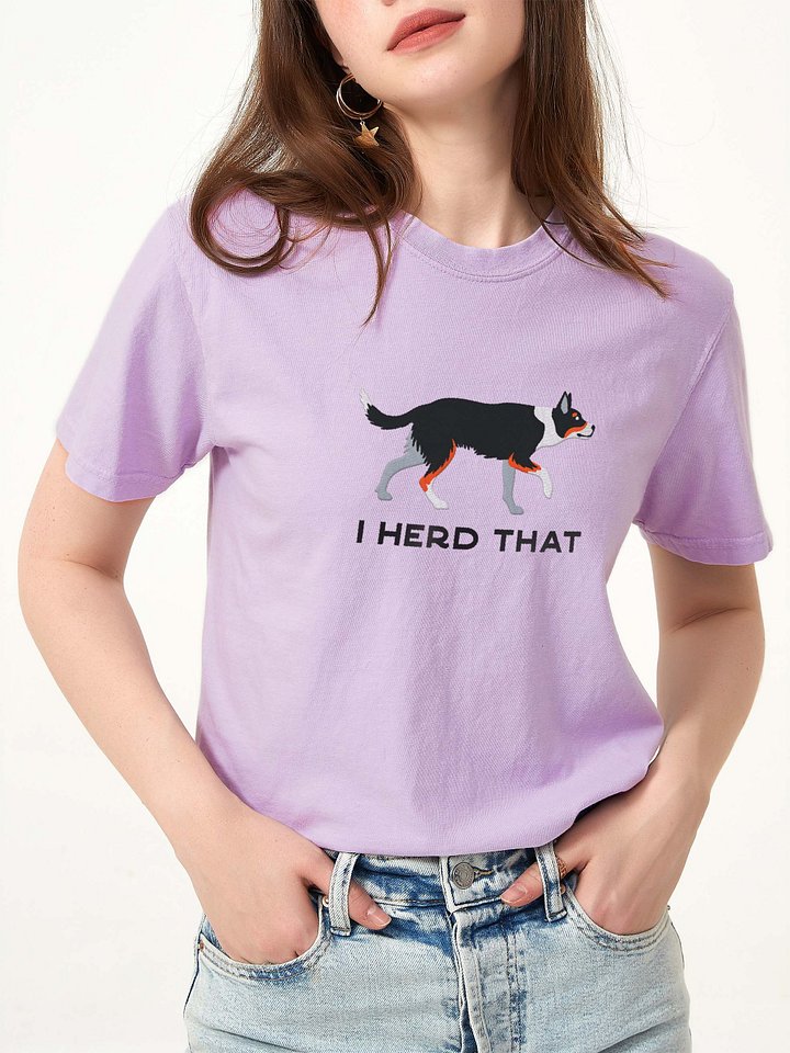 I Herd That T-Shirt(Embroidered) of a Smooth-Coated Border Collie(Tricolor) product image (1)