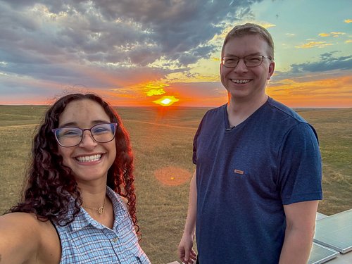 Longest travel day of the trip. No campground reservation. Just vibes and a prayer that The Wall had room for us. It did. 🙏

...