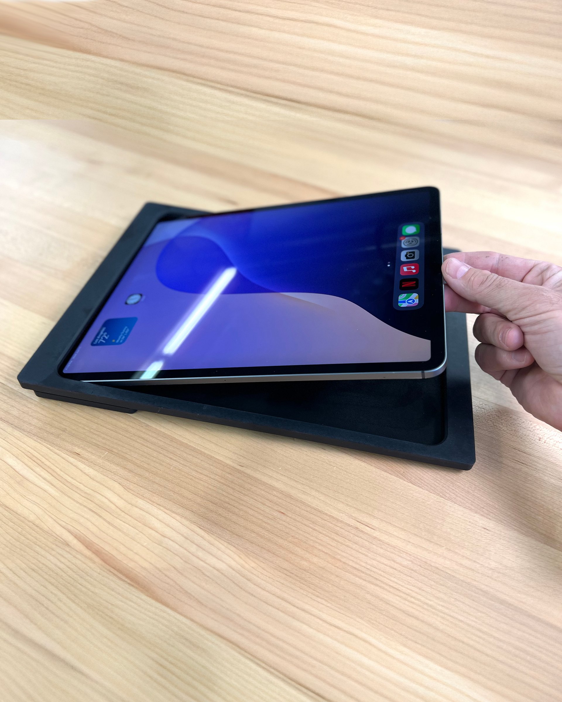 iPad Pro, 13-Inch, Gen 7 - SIDE SLIDER Dash Kit product image (1)