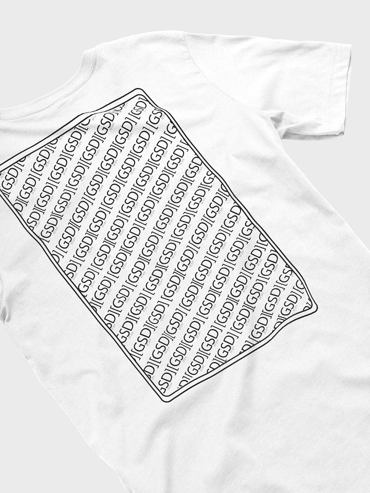 [BIG QUEEN] t-shirt on white product image (2)