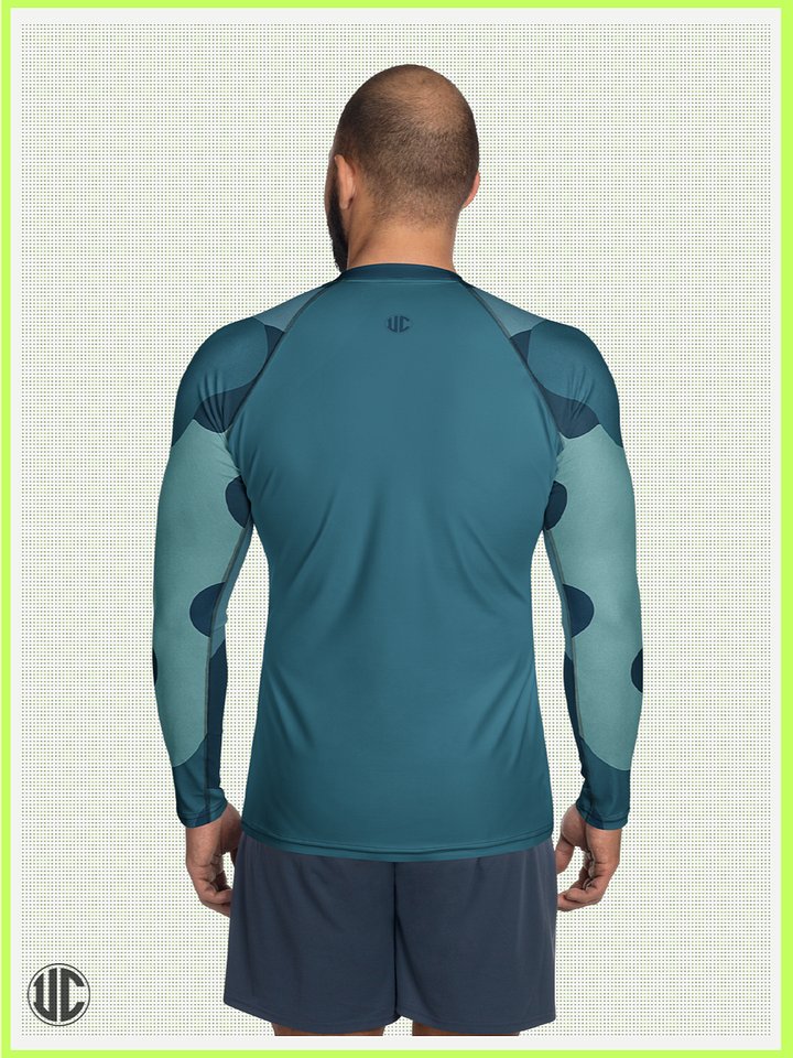 Zahra’s Ocean Wave Camo – Men’s Rash Guard product image (2)