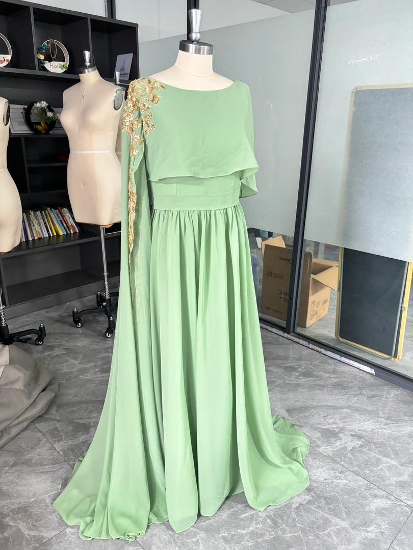 Luxury dress product image (6)