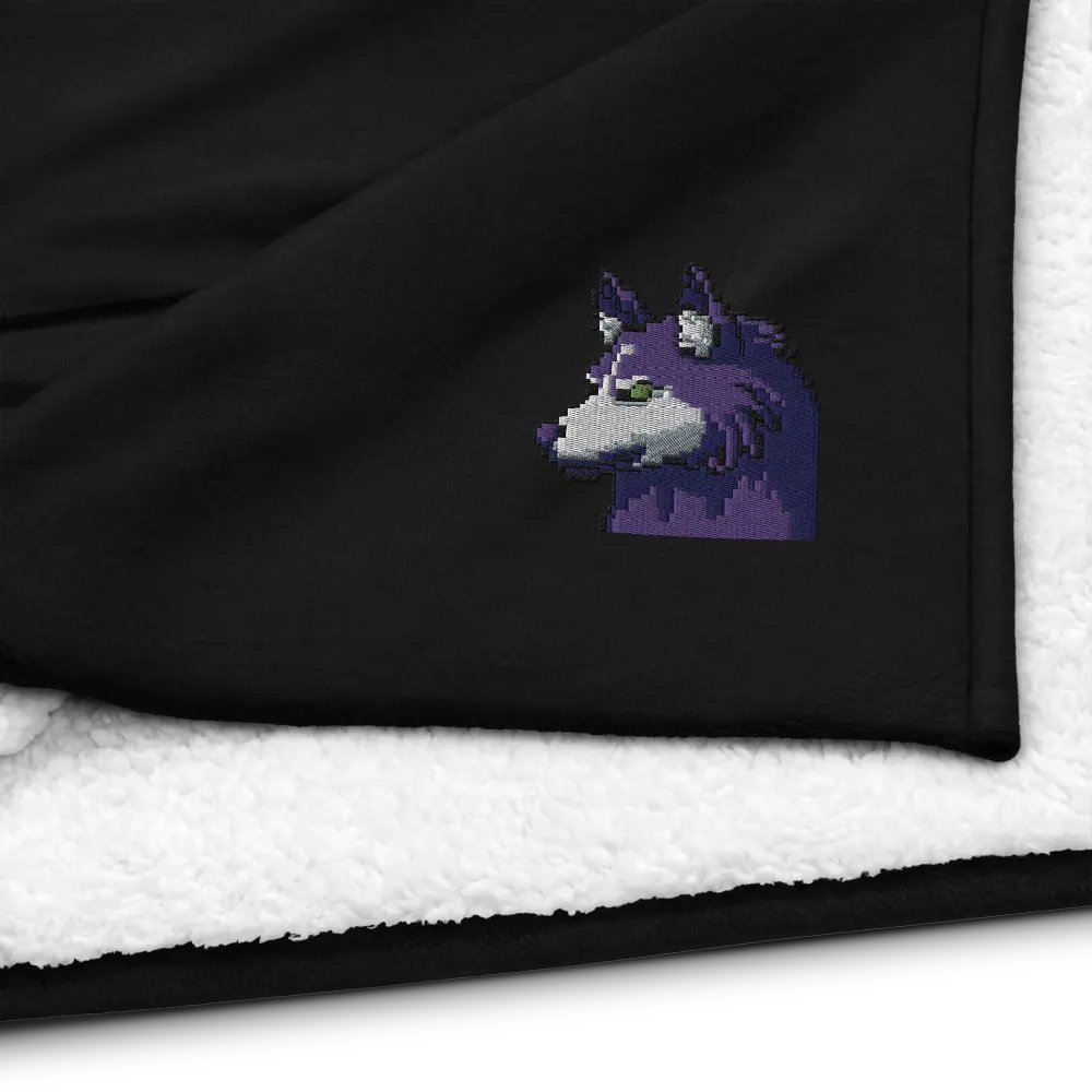 Pixel wolf Fluff blankie product image (6)