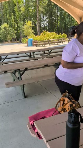 🎬 A little BTS with one of our Featured Spotlight Vendors! 👀✨

We selected Danah Flanagan of Danah’s Custom Creations for a s...
