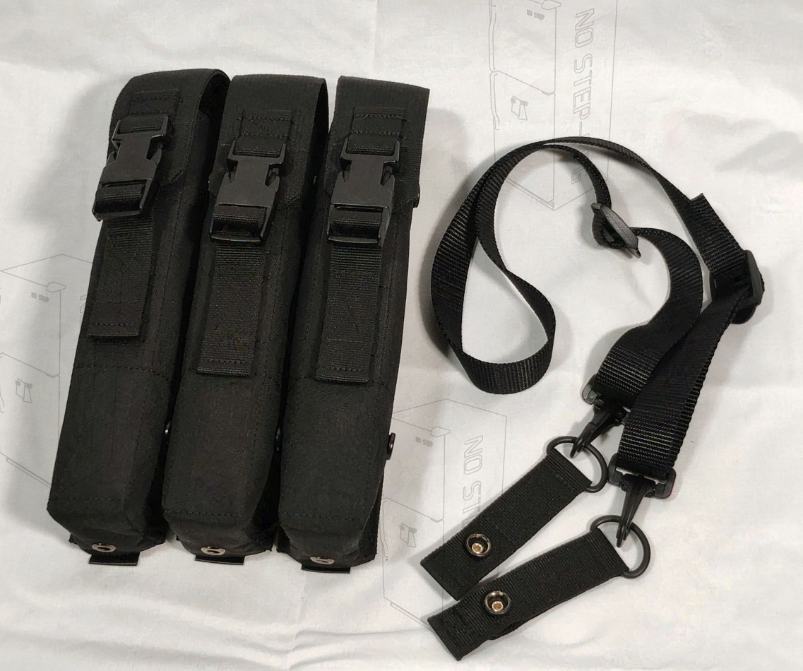 *Made to order* P90 Triple Pouch, Black product image (5)