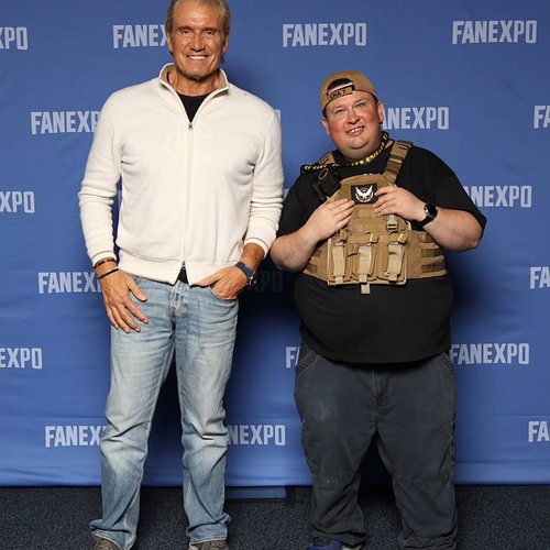 Fan Expo 2026 was a lot of fun! Got to meet some great celebrities/artists/creators, like Jhonen Vasquez (creator of Invader ...