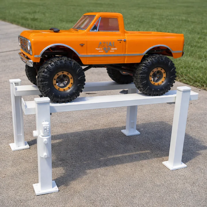 1:24 Scale 4 Post Lift for SCX24 R/C Truck product image (1)