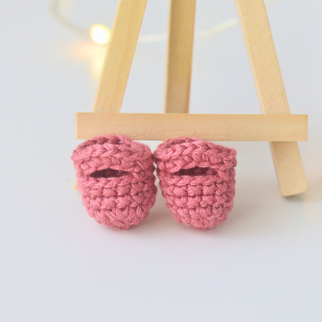 Cuqui Greta Sofía – A Crochet Doll Inspired by Classic Rag Dolls product image (9)