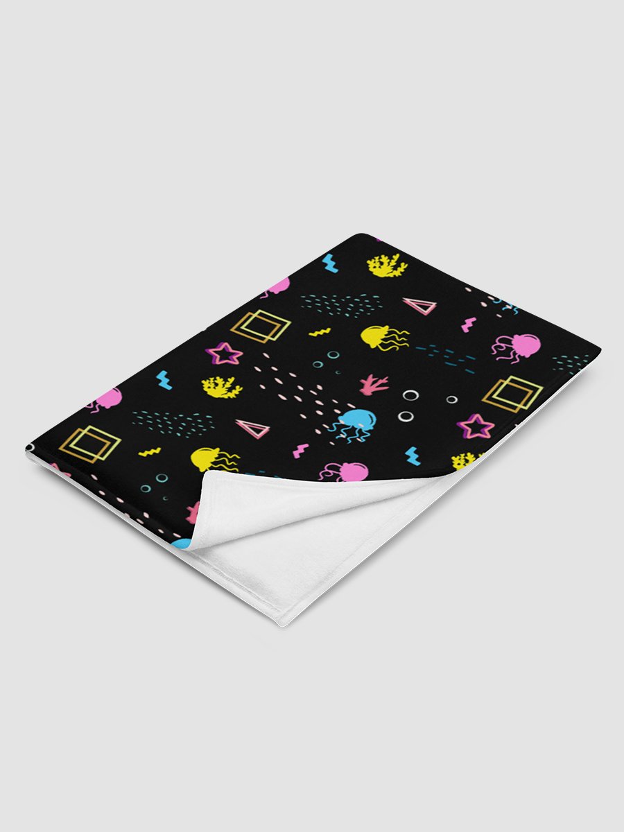 Shifty Seas dark pattern fleece throw blanket product image (2)