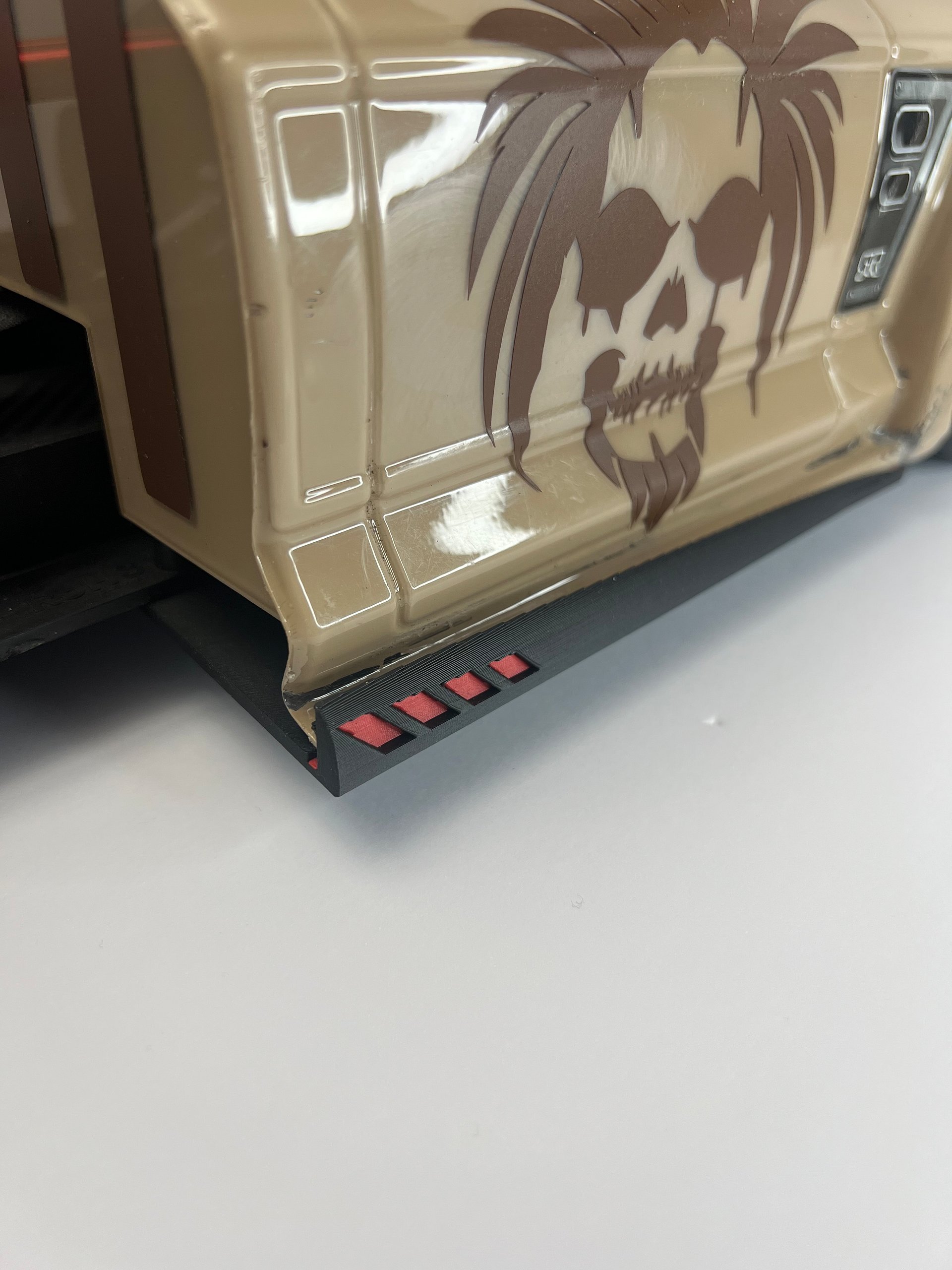 Arrma Infraction 6S “Halfraction" front fenders product image (1)