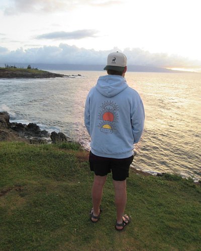 Salt air, low sun, no hurry
What’s the last view that made you stop?

#schir
