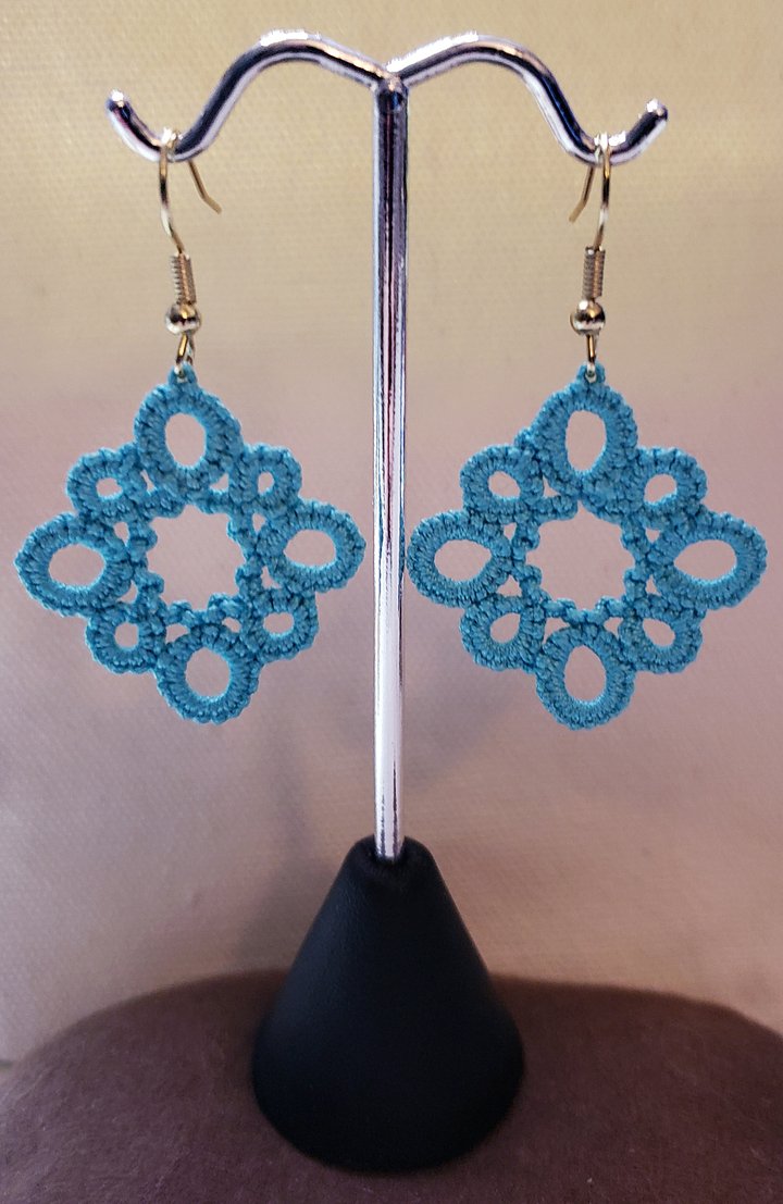 Bella handmade earrings product image (2)