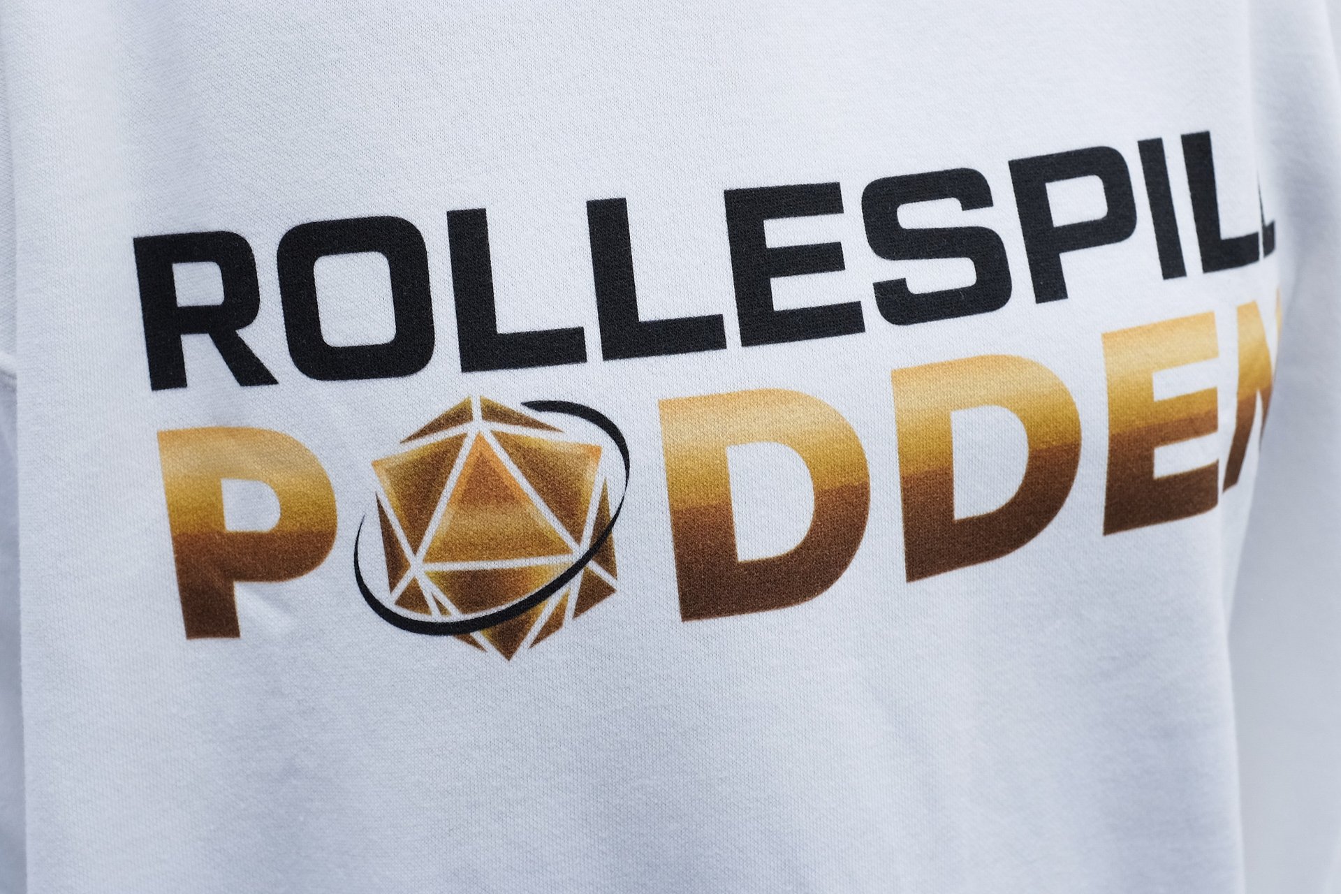 Rollespillpodden Hoodie (Hvit) product image (2)