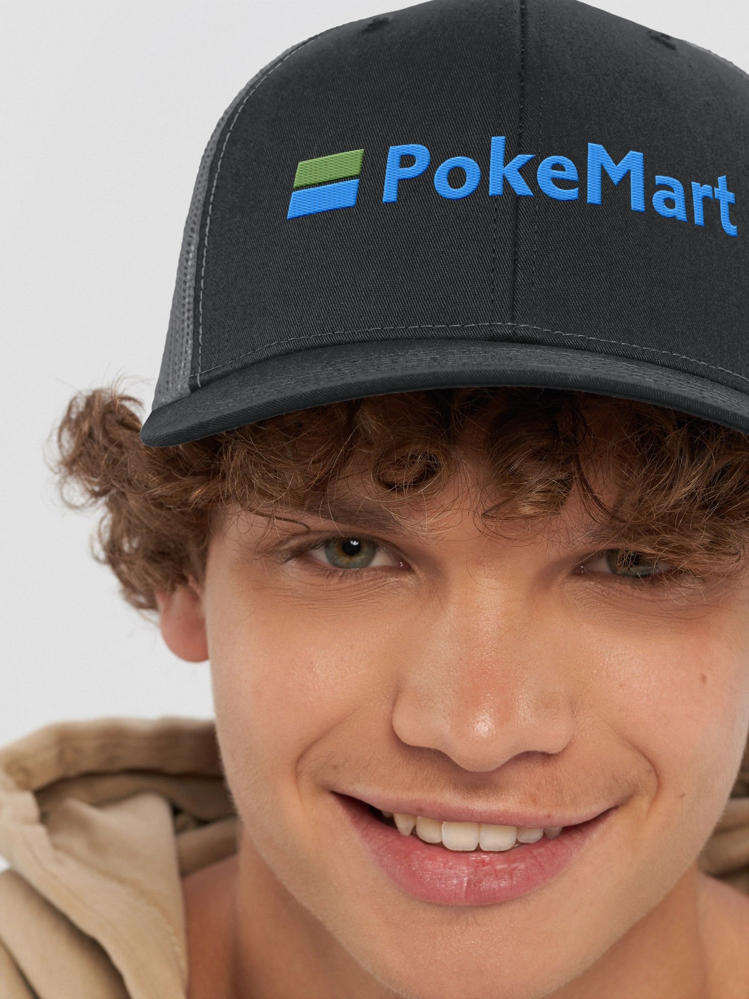 A FAMILIAR MART TRUCKER HAT product image (2)