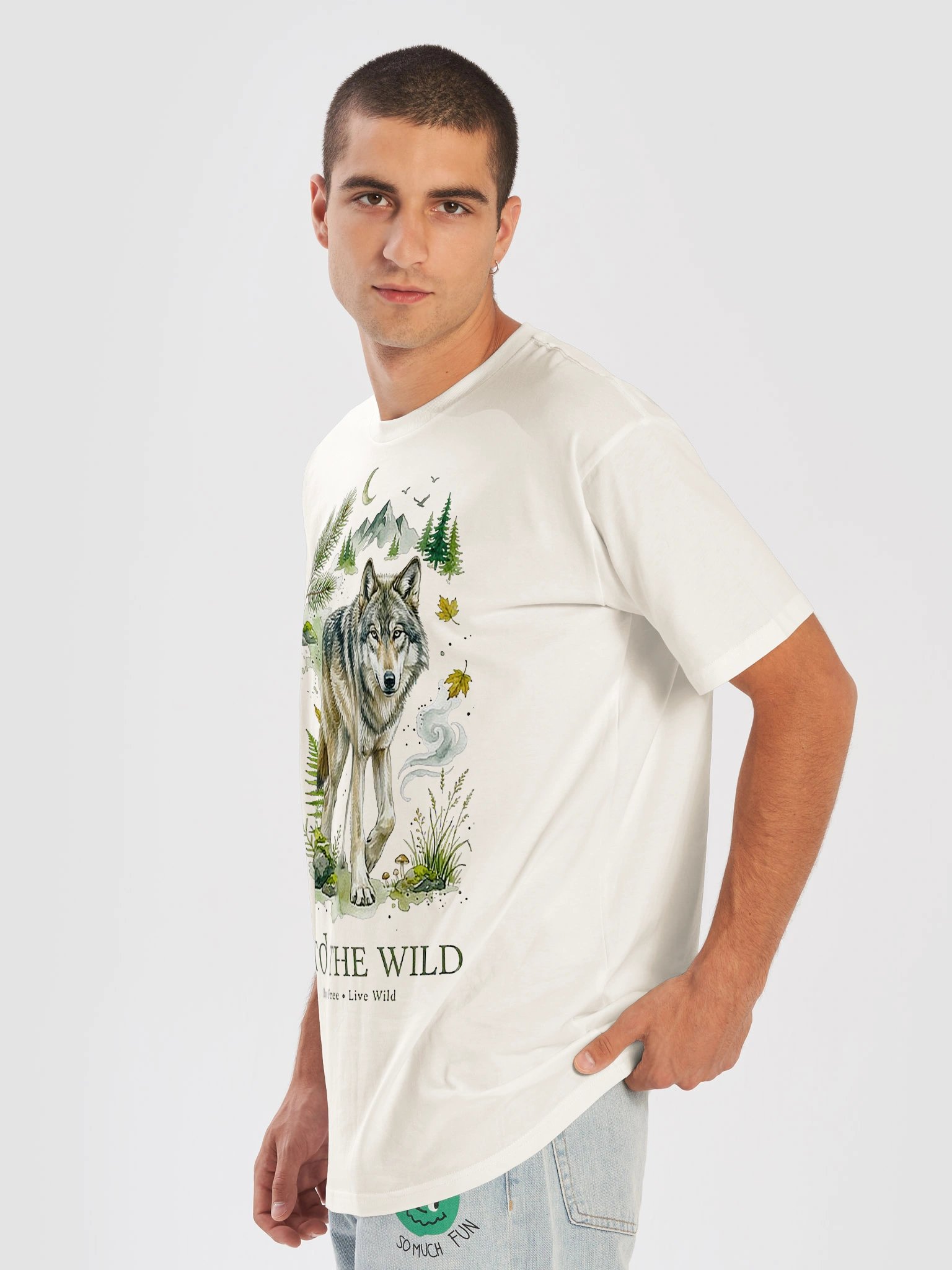 Into The Wild Timber Wolf Vintage Premium Graphic Tee product image (25)