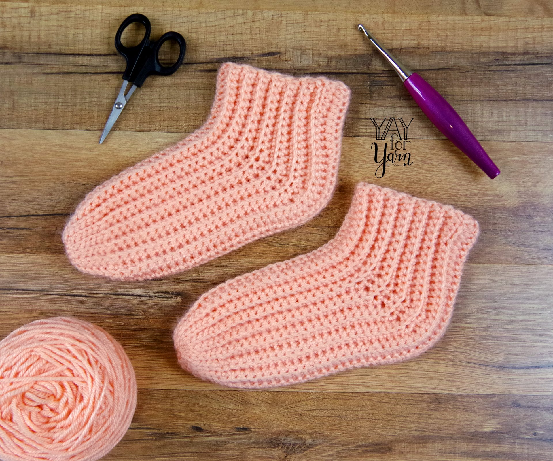 Super Easy Slipper Socks - PDF Crochet Pattern & Video Tutorial product image (1)