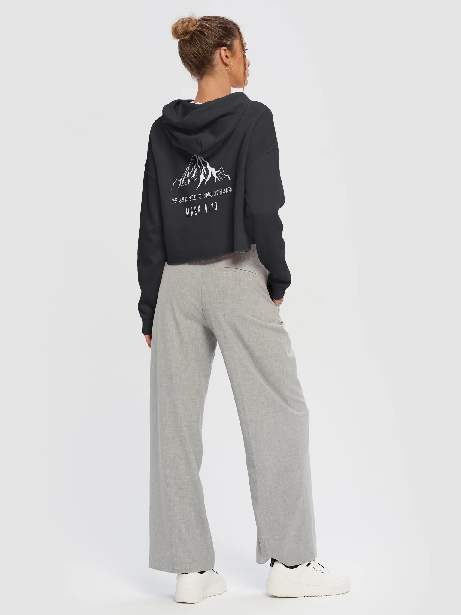 Cropped Mountains Hoodie product image (6)