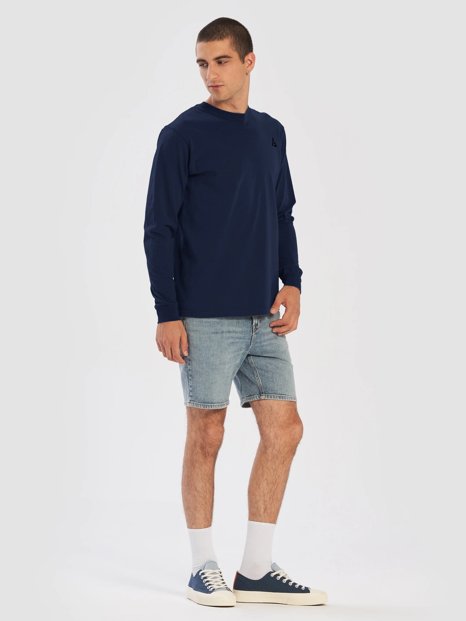 The AQRA Classic Long Sleeve product image (3)