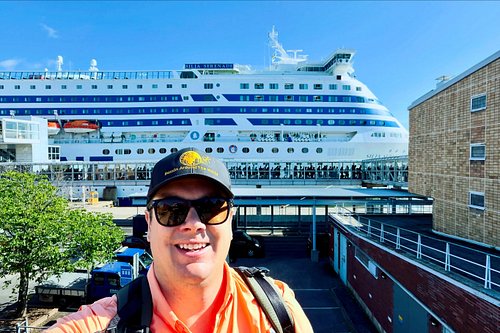 Stockholm to Helsinki, somewhere between the archipelago and the open sea. 🌊

My first-ever cruise: just under 16 hours aboar...