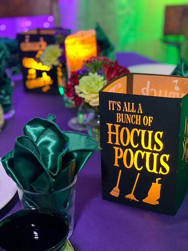 It’s all a bunch of #HocusPocus! 

This whimsical #Halloween #disneydinner is full of witchy fun, spooktacular recipes, and l...
