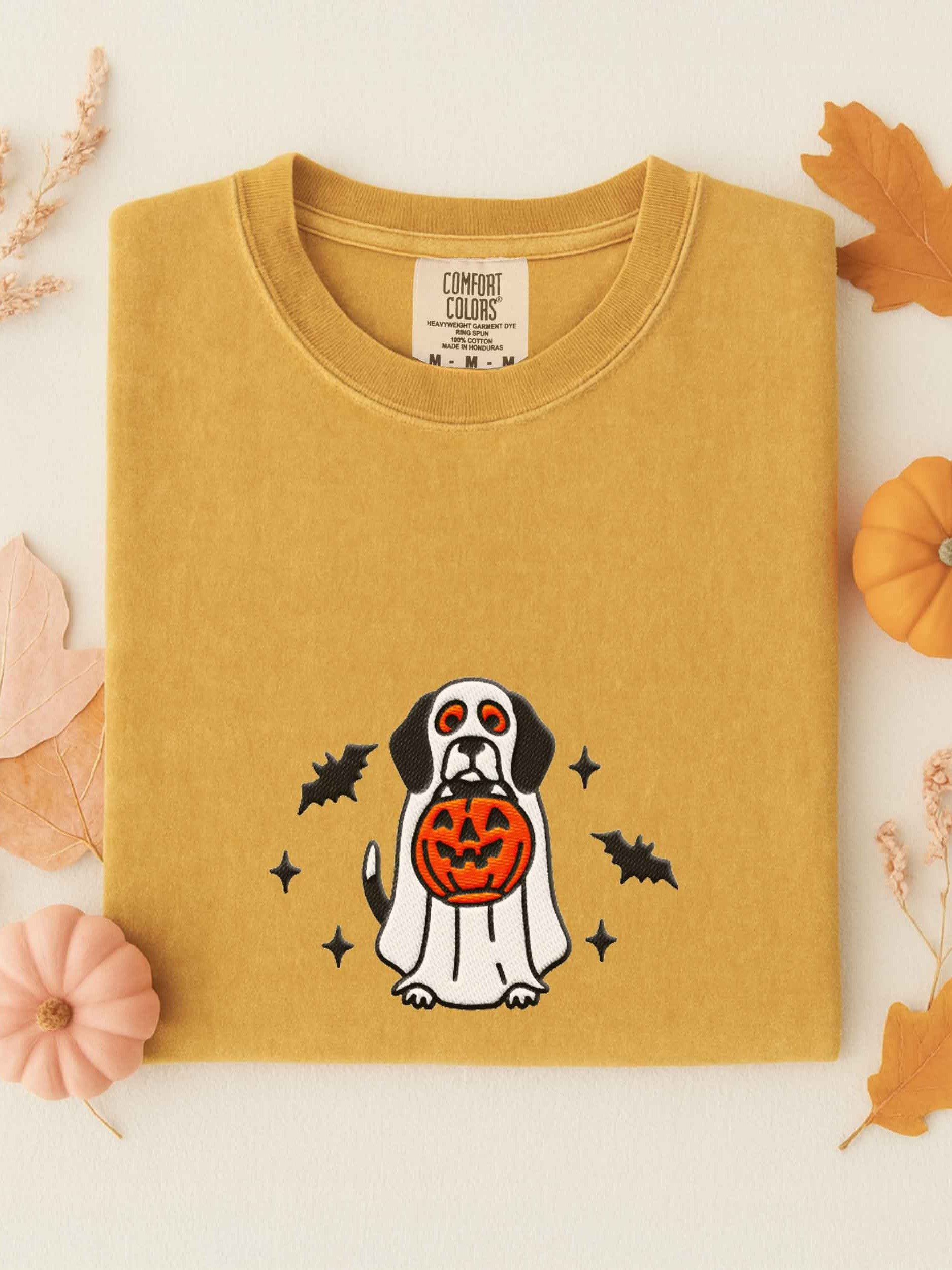 Halloween Beagle(Tricolor) Embroidered T-Shirt product image (1)