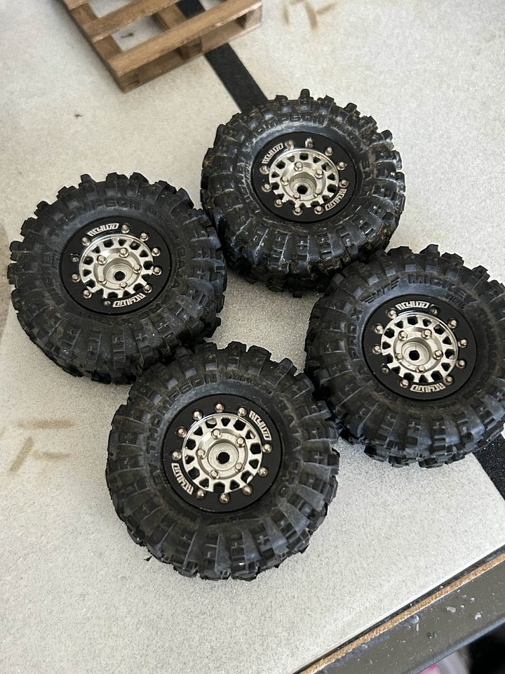 RC4wd Wheels / Tires product image (2)