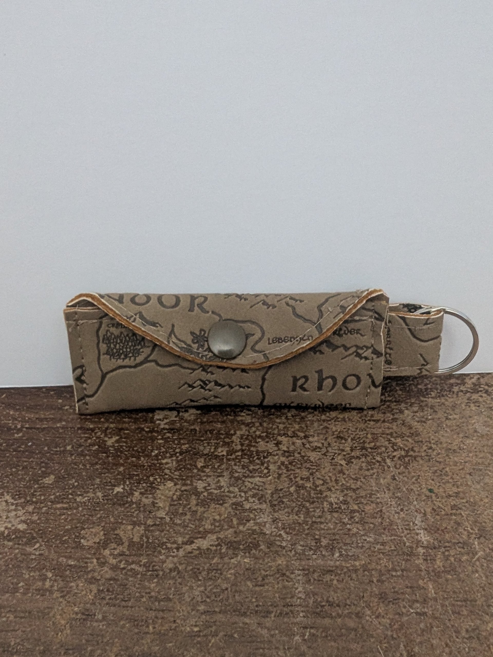 Map Chapstick holder product image (1)