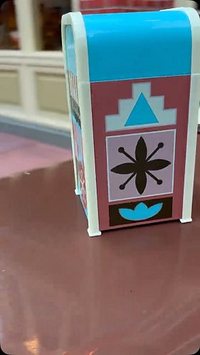 A NEW SMALL WORLD TRASH CAN?! 🌎🗑️

We somehow became the VERY FIRST guests to see and buy this! 😳🌎🗑️

This brand-new “it’s a ...