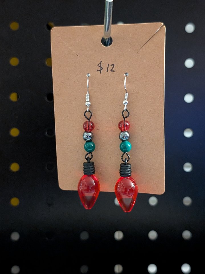 CRYSTAL- CHRISTMAS LIGHT EARRINGS! product image (1)