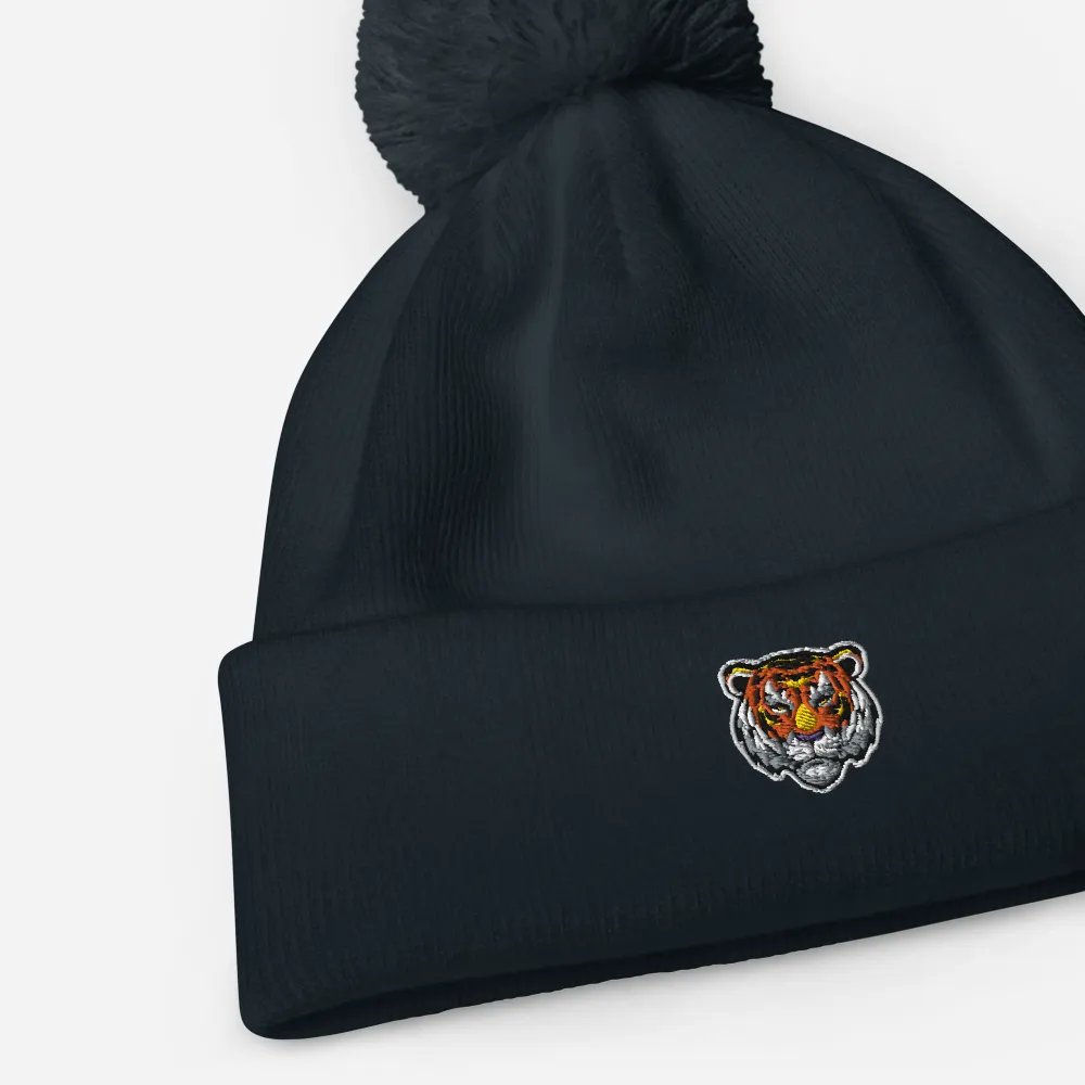 Isi Agu Pom-Pom Beanie product image (10)