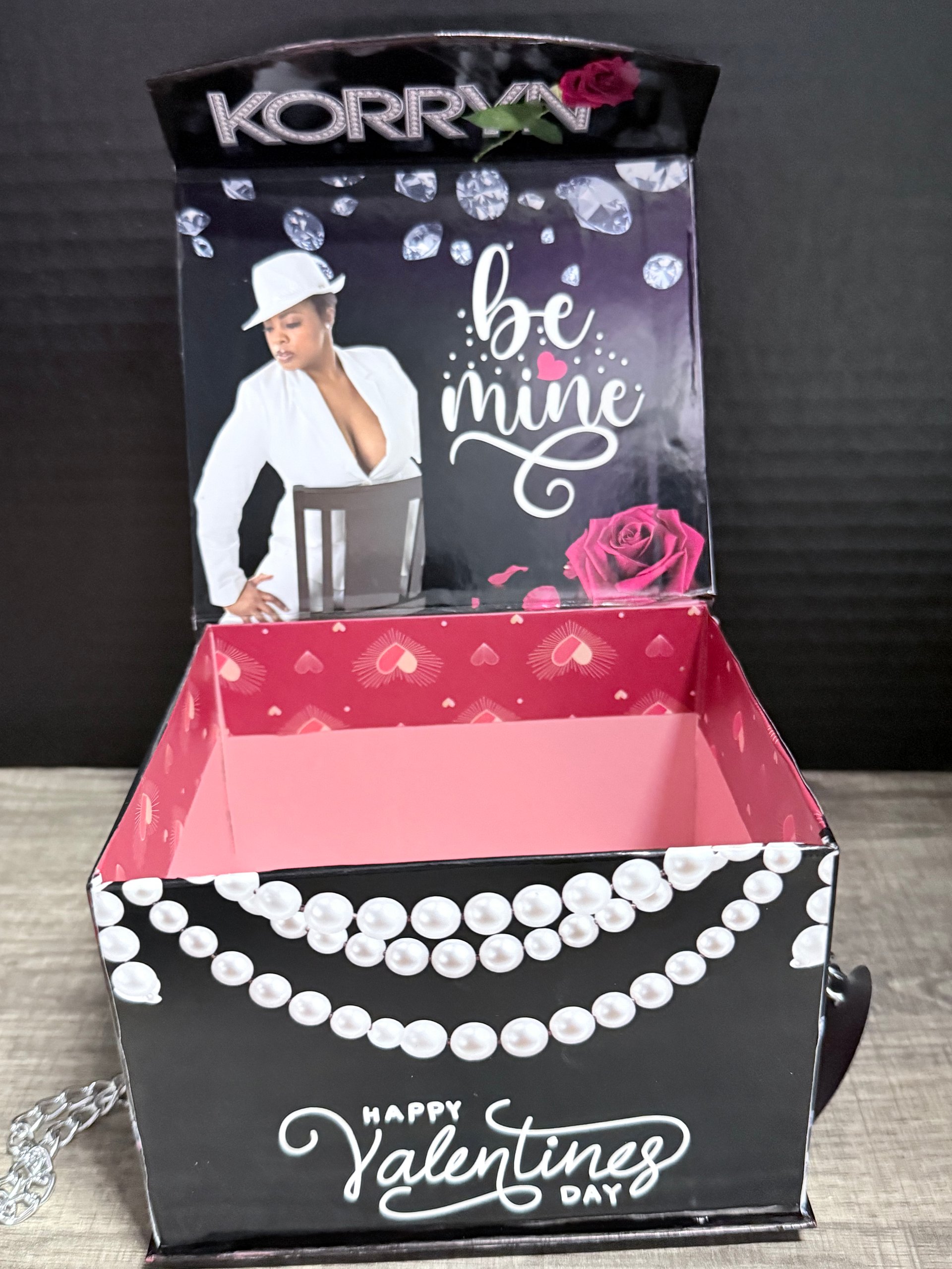 DT Large Medium and Small Valentine's Day Gift Box Templates - Editable in Canva product image (3)